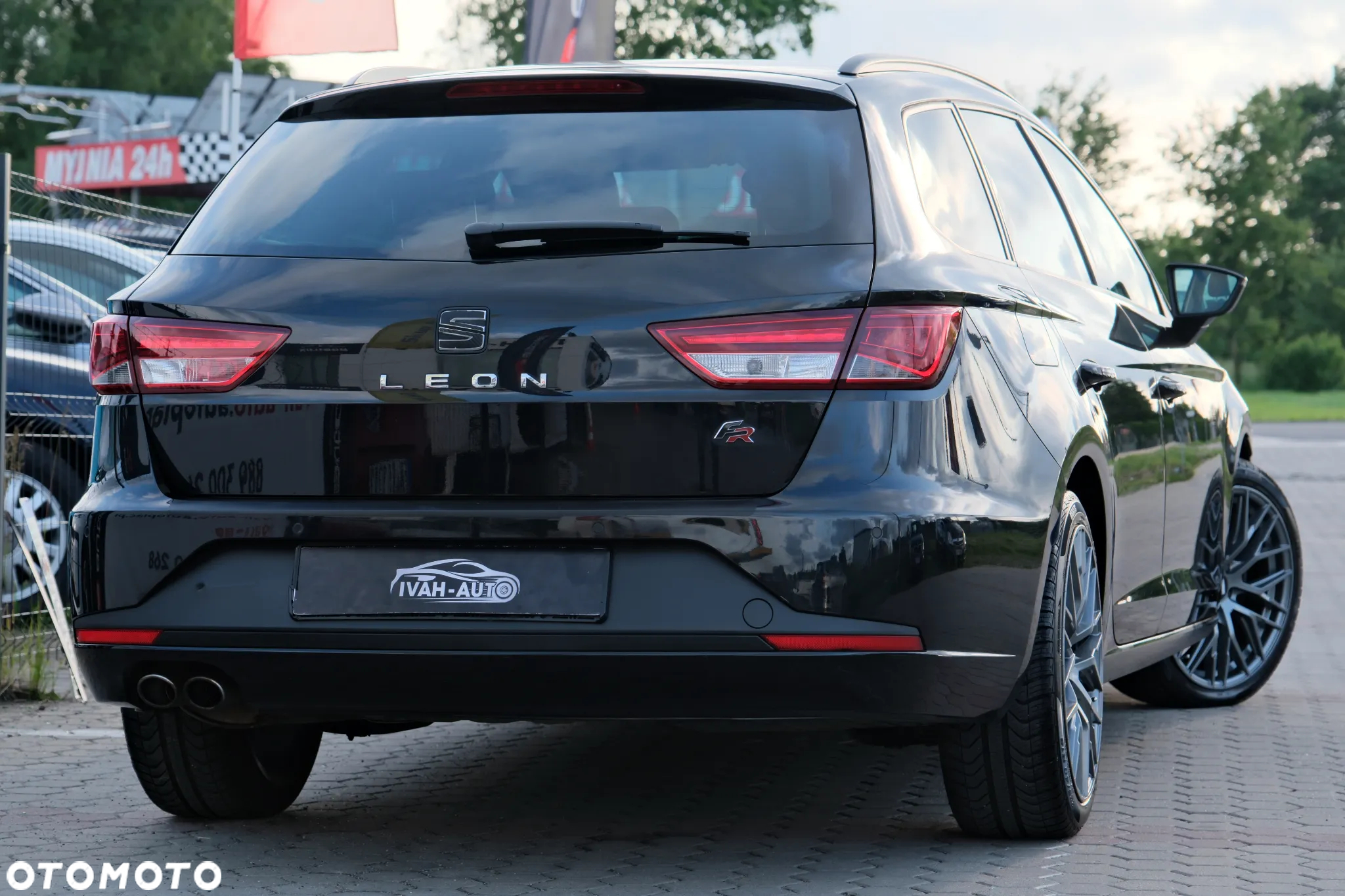 Seat Leon ST 2.0 TDI DPF DSG FR - 6