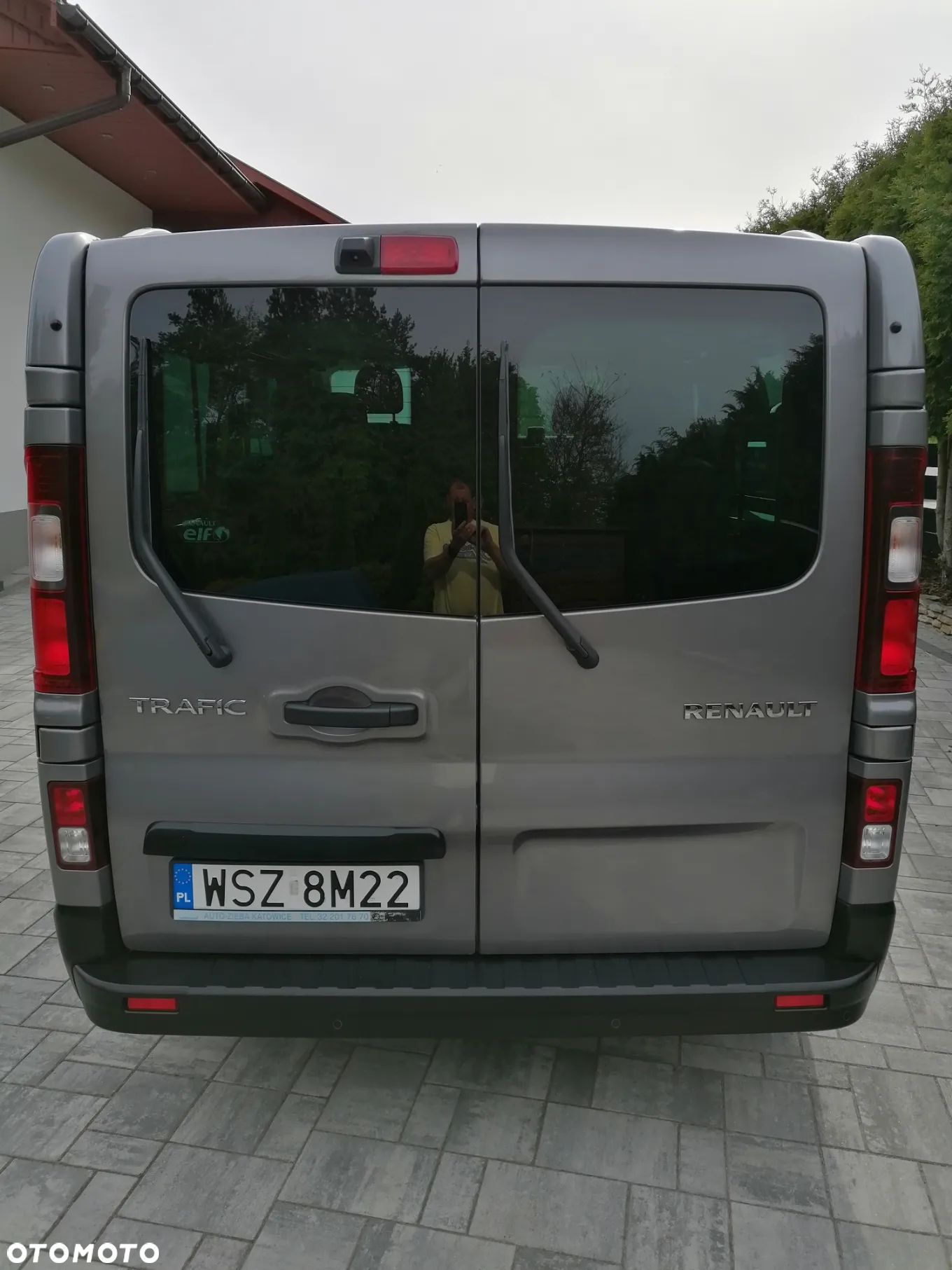 Renault Trafic Grand SpaceClass 2.0 dCi - 19