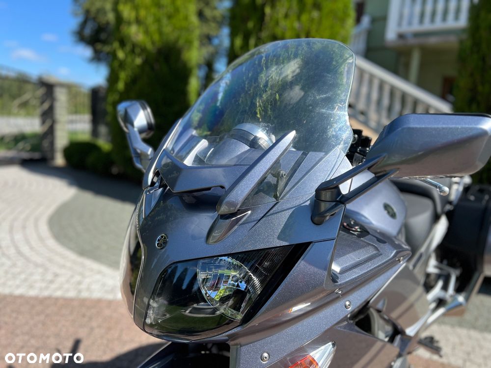 Yamaha FJR - 30