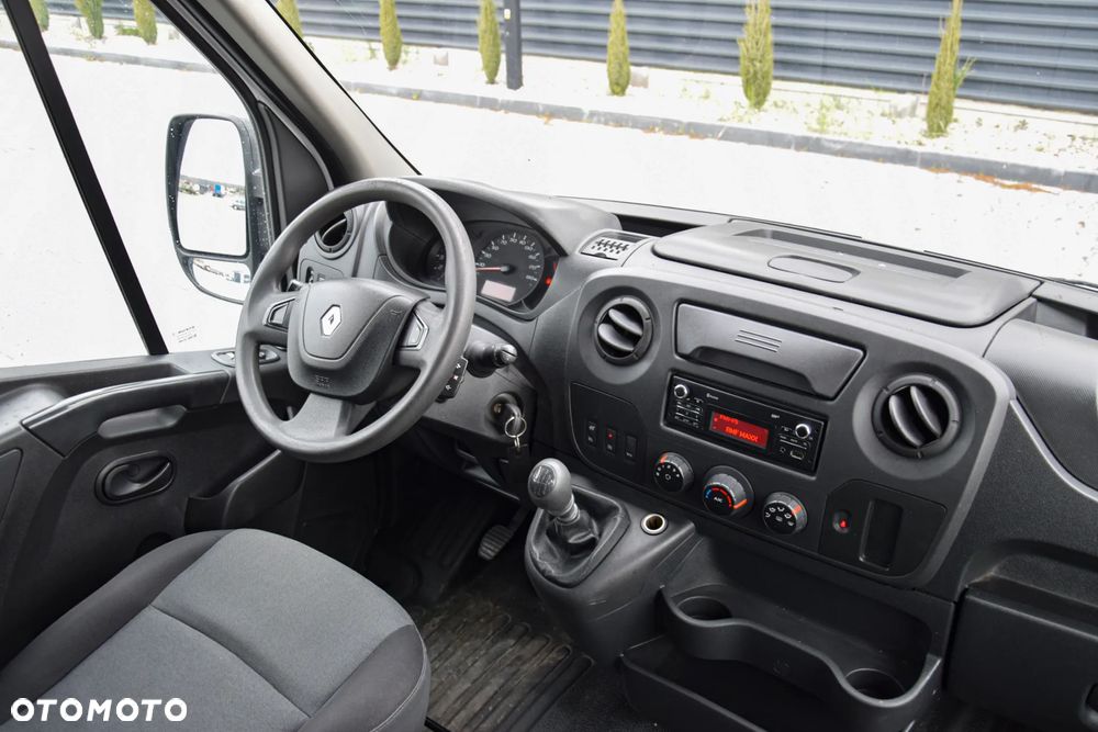 Renault MASTER / 2.3 - 150 KM / BRYGADÓWKA / DOKA / 7 OSOBOWY / DOSTAWCZE / BLASZAK / KLIMA / TEMPOMAT / SPROWADZONY - 26