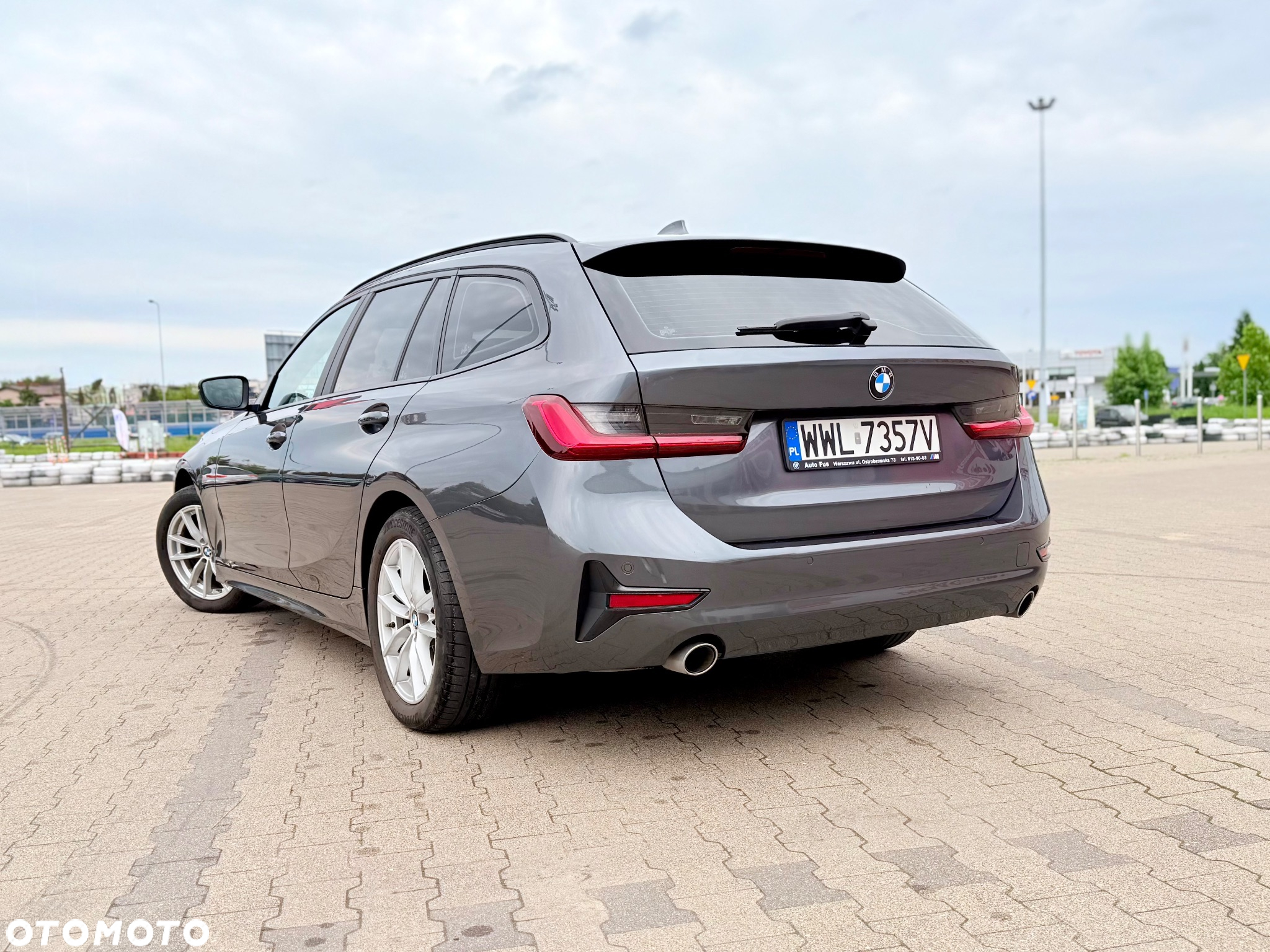 BMW Seria 3 318d Touring Advantage - 7