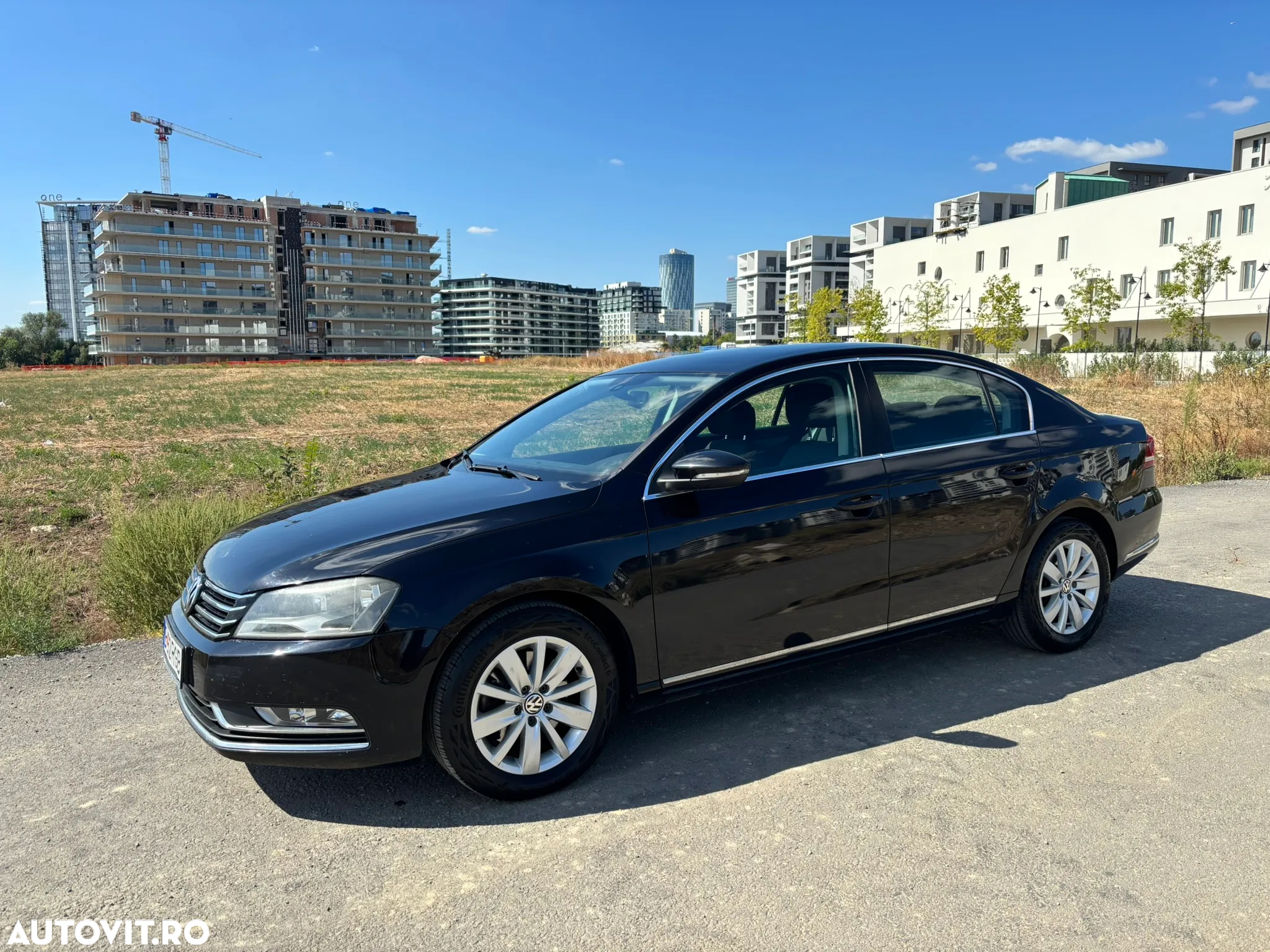 Volkswagen Passat 2.0 TDI BlueMotion Tehnology DSG Comfortline - 3