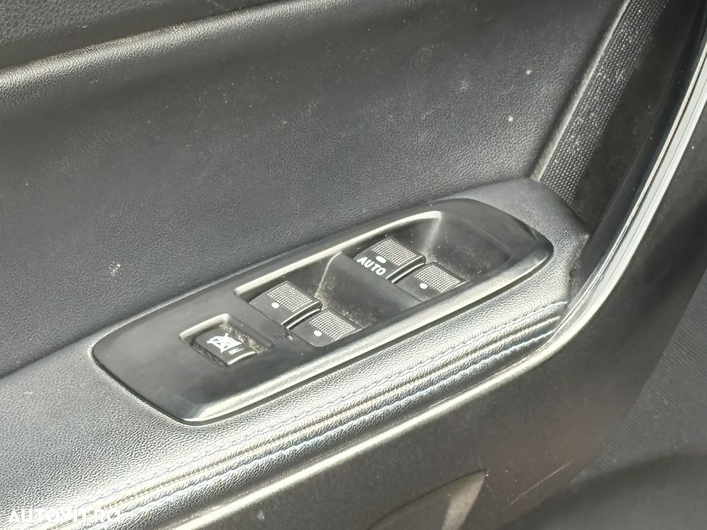 Ford Ranger 2.0 EcoBlue 213 CP 4x4 Cabina Dubla Raptor Aut. - 13