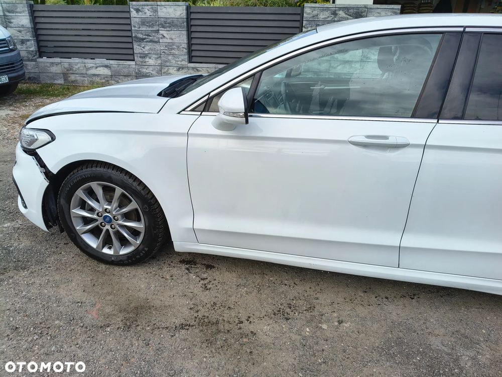 Ford Mondeo - 4