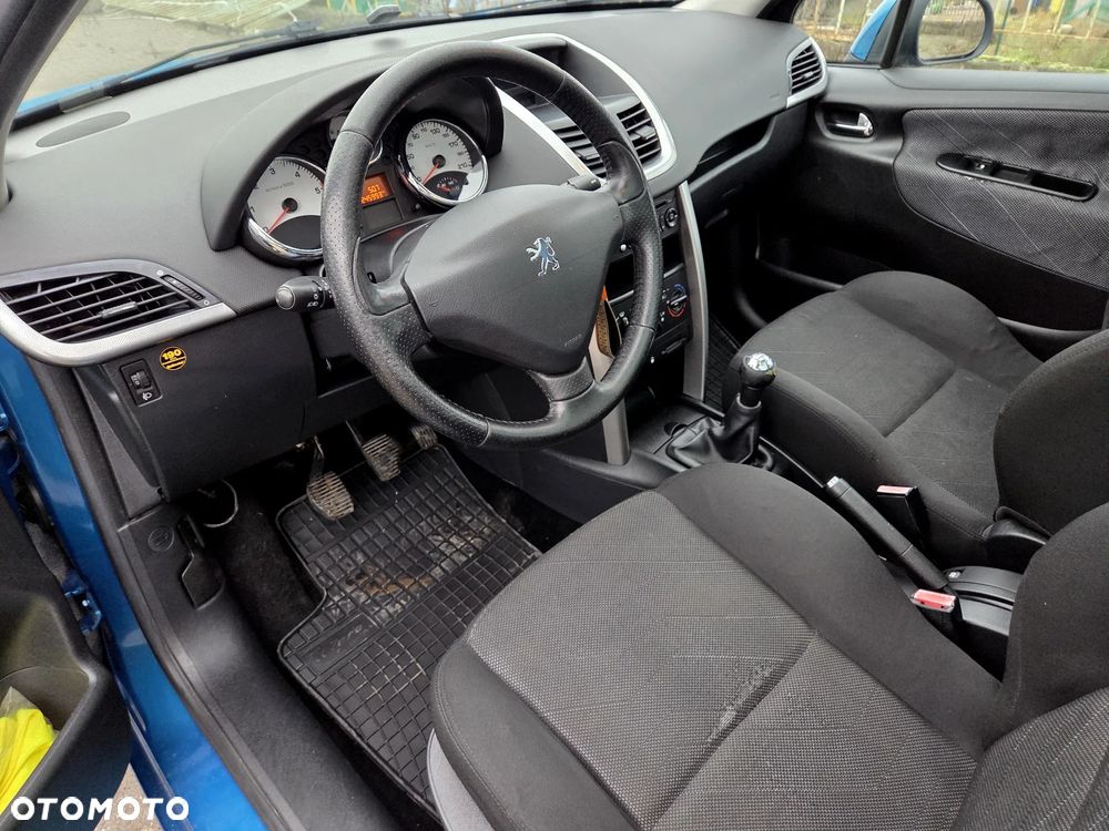 Peugeot 207 110 HDi FAP (Blue Lion) Tendance - 10