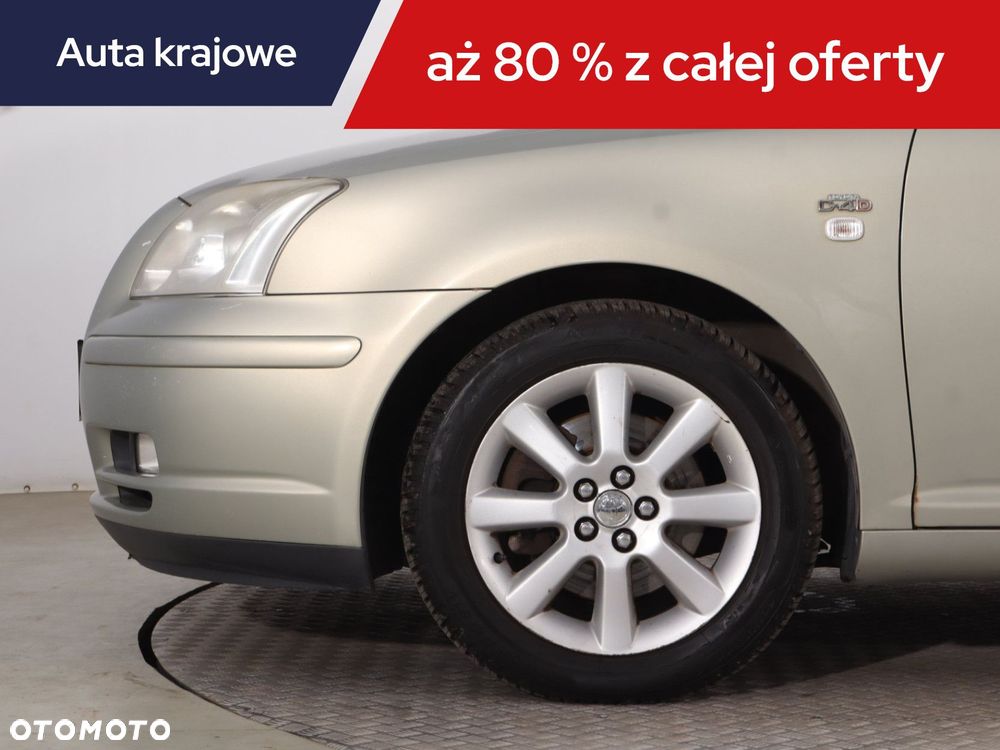 Toyota Avensis - 16