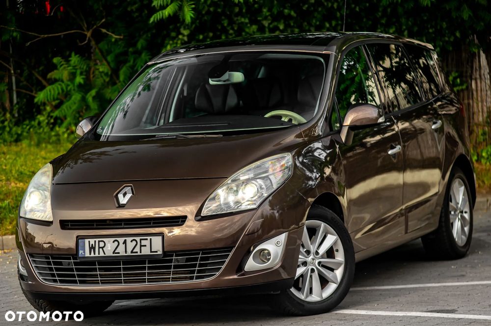 Renault Grand Scenic - 14