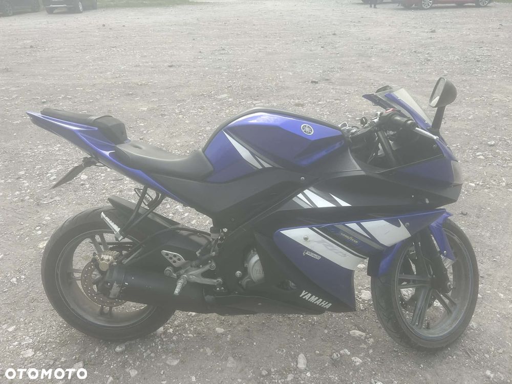 Yamaha YZF - 6