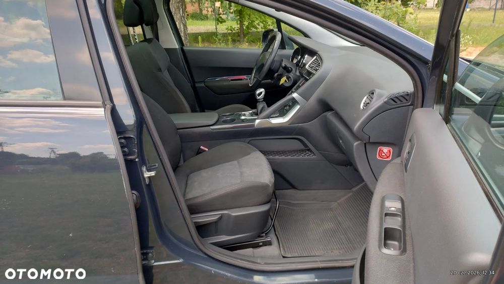 Peugeot 3008 1.6 HDi Premium - 16