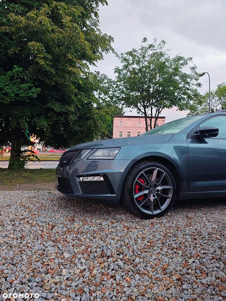 Skoda Octavia 2.0 TSI RS 245 DSG - 3
