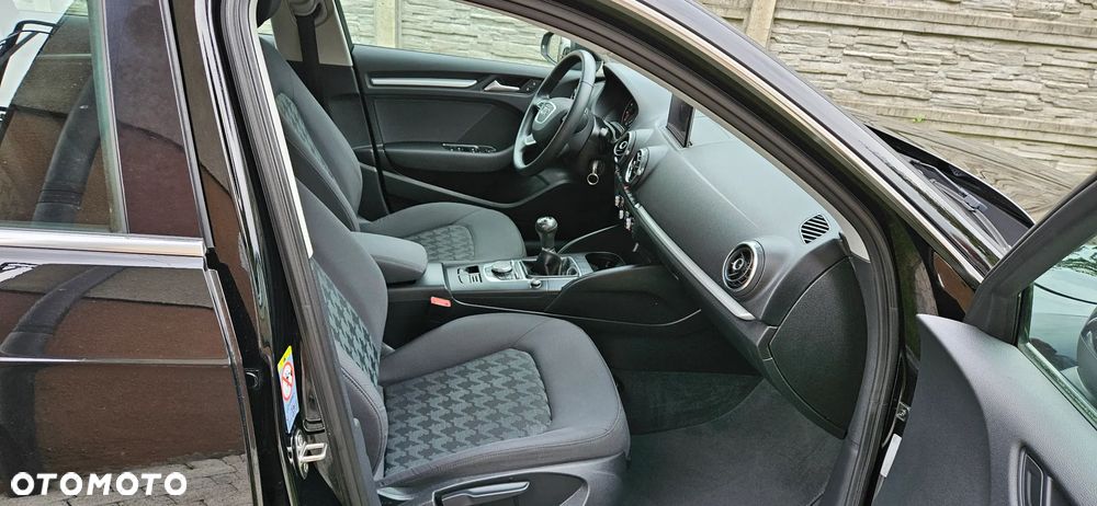 Audi A3 Sportback 1.4 TFSI Attraction - 16
