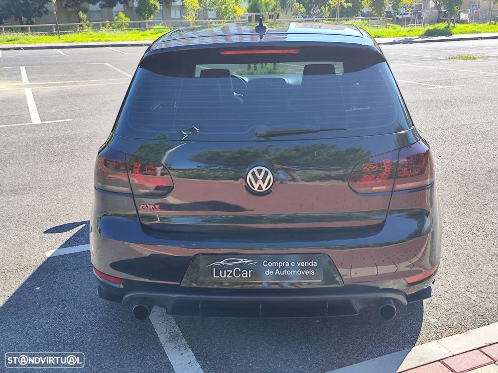 VW Golf 2.0 GTI DSG - 9