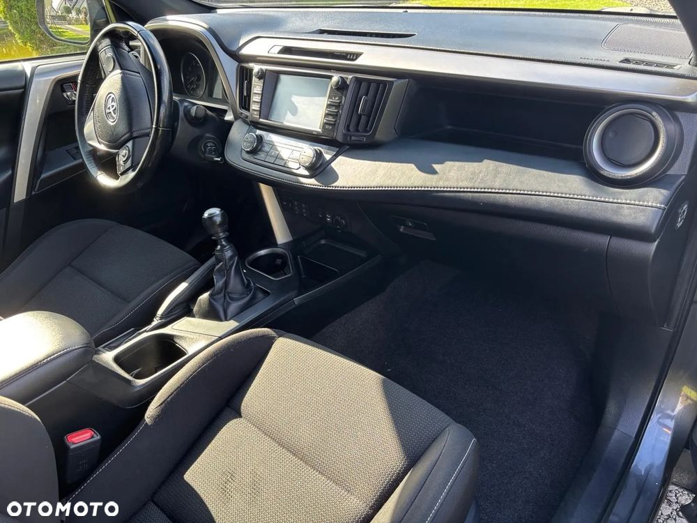Toyota RAV4 2.0 4x4 Executive - 18