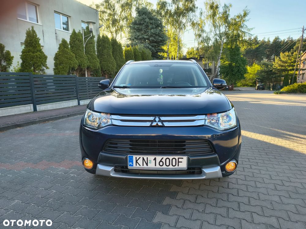 Mitsubishi Outlander 2.0 Intense Comfort 4WD CVT - 4