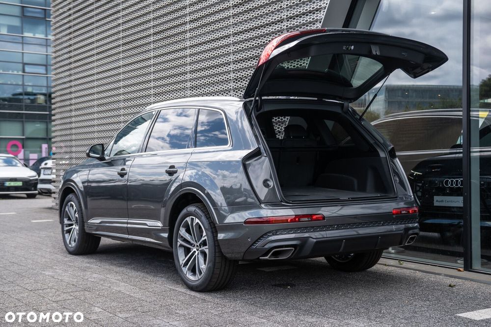 Audi Q7 - 9