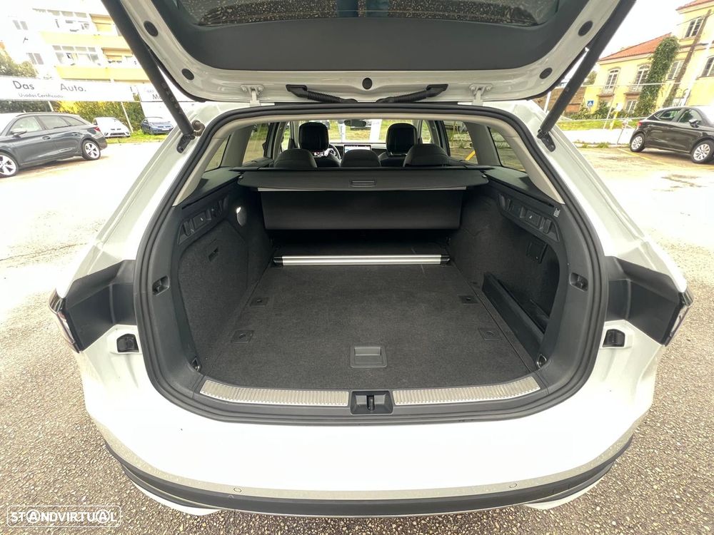 VW Passat Variant 2.0 TDi Business DSG - 8