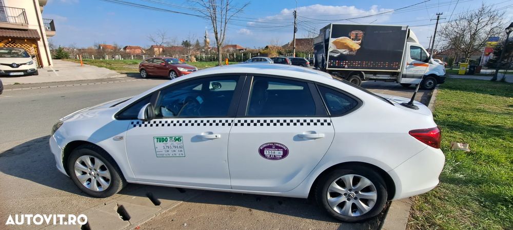 Opel Astra 1.4 ECOTEC Enjoy - 9