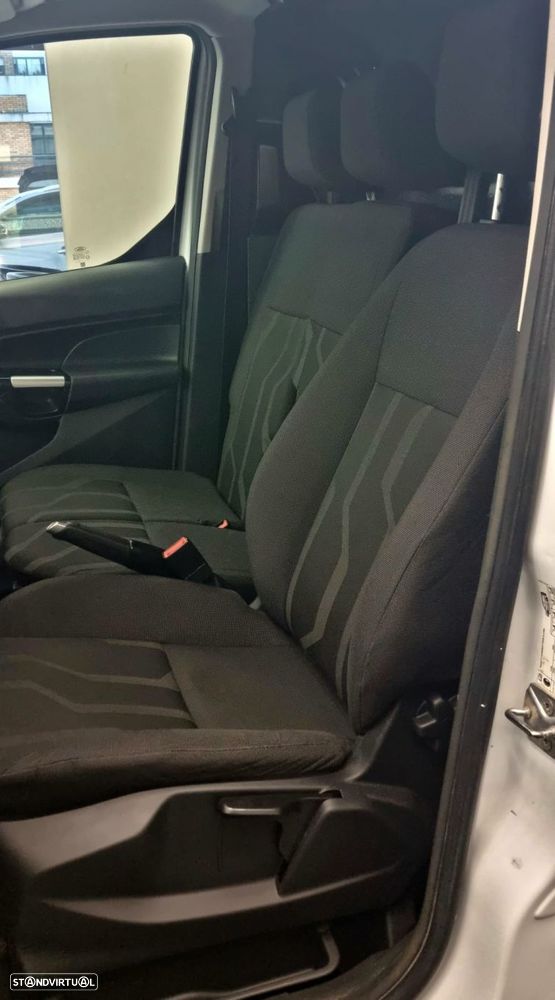 Ford Transit Connect - 14