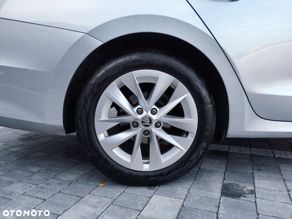 Skoda Octavia 2.0 TDI Ambition - 39