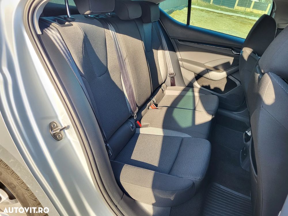 Skoda Octavia 1.5 TSI Style - 12