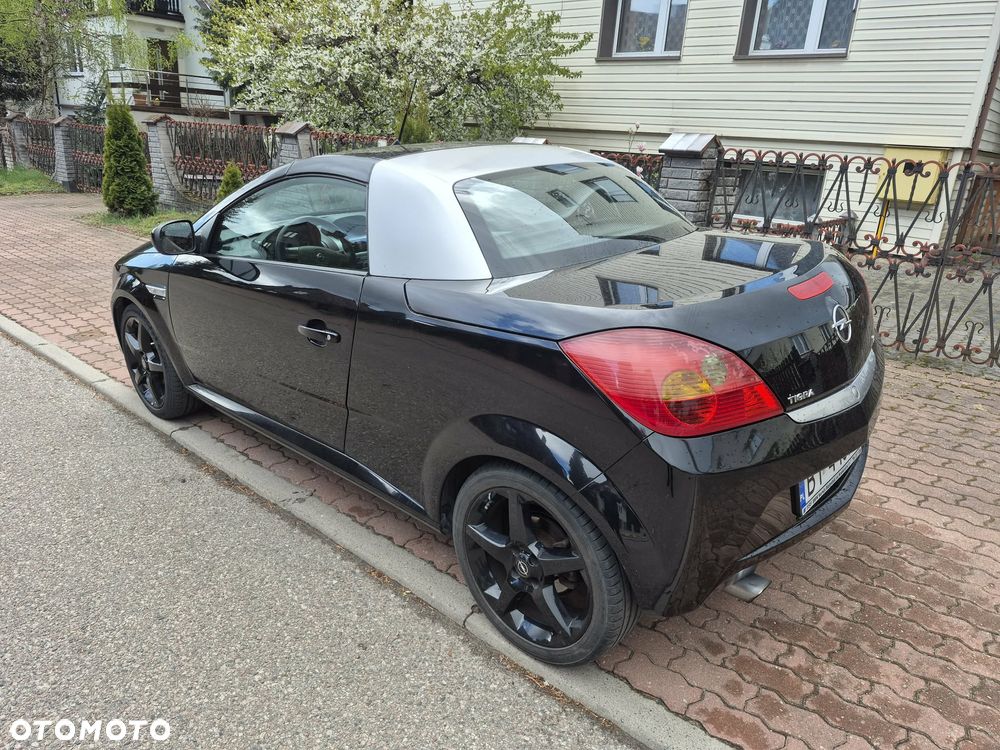 Opel Tigra 1.8 Sport - 3