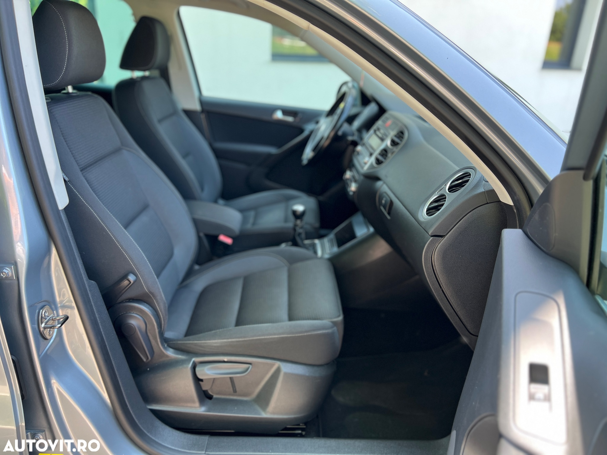 Volkswagen Tiguan 2.0 TDI DPF 4Motion Team - 9