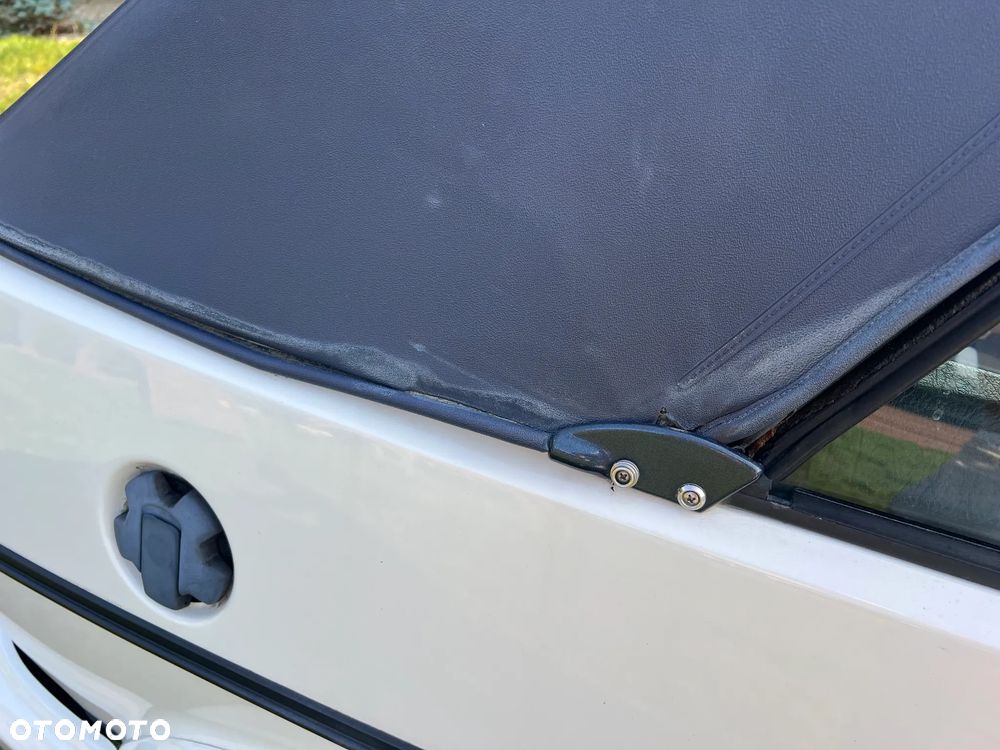 Volkswagen Golf - 11