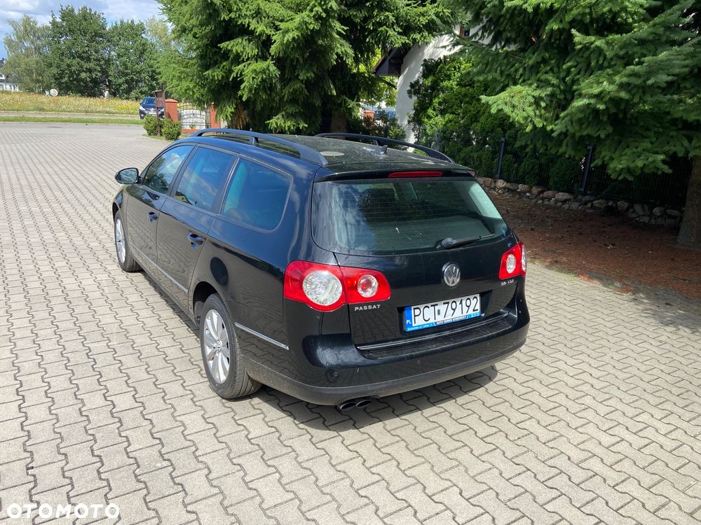 Volkswagen Passat 2.0 TDI DPF Highline - 8