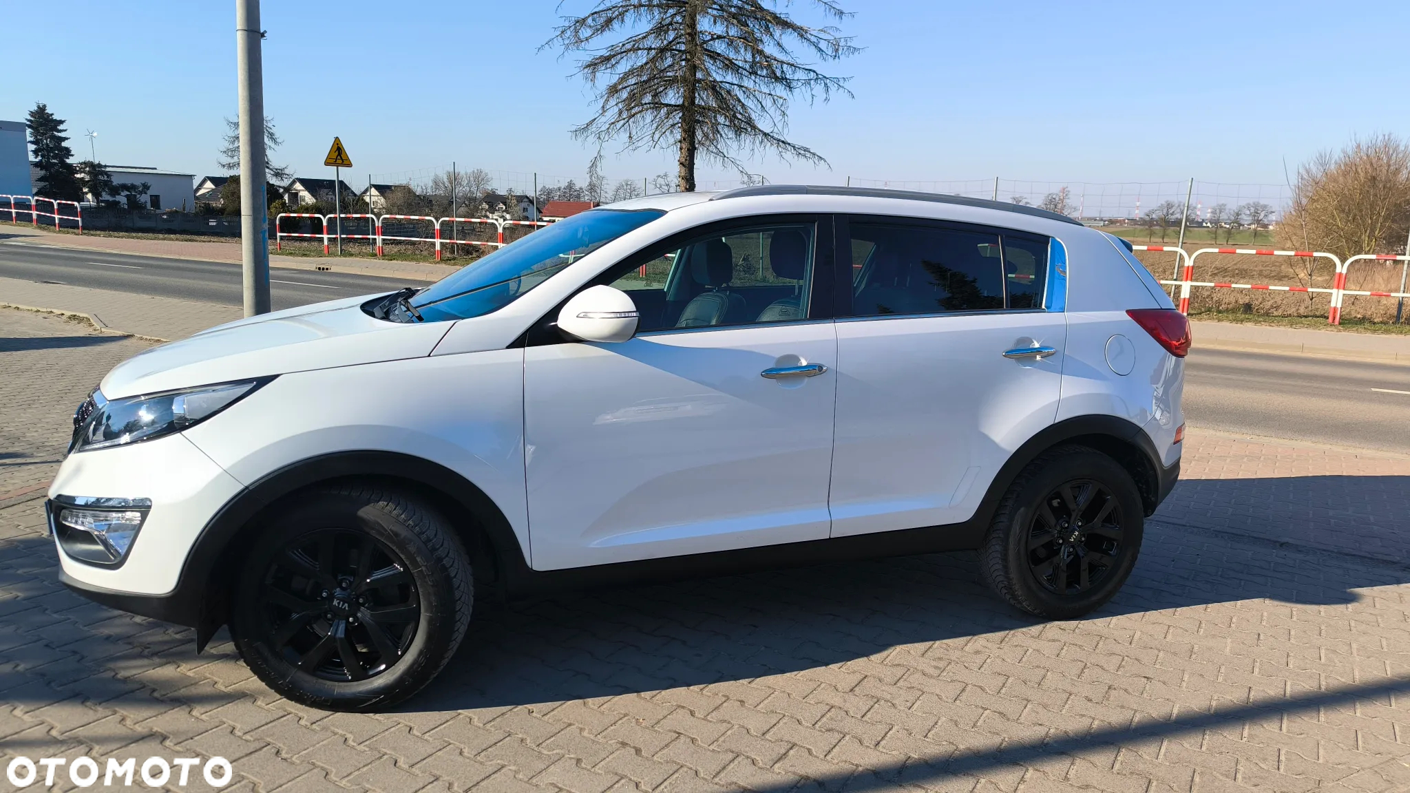 Kia Sportage 1.7 CRDI 2WD ISG Dream-Team Edition - 5