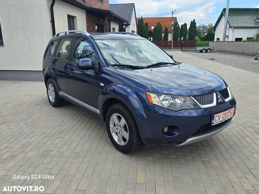 Mitsubishi Outlander 2.0 DI-D Intense - 23