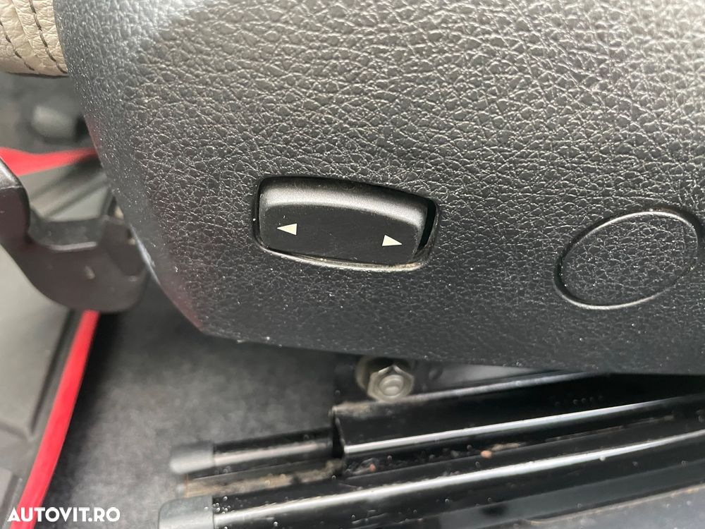 BMW Seria 1 - 24