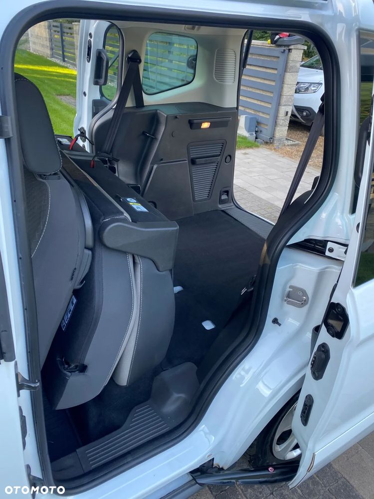 Ford Tourneo Courier 1.5 TDCi Trend - 15