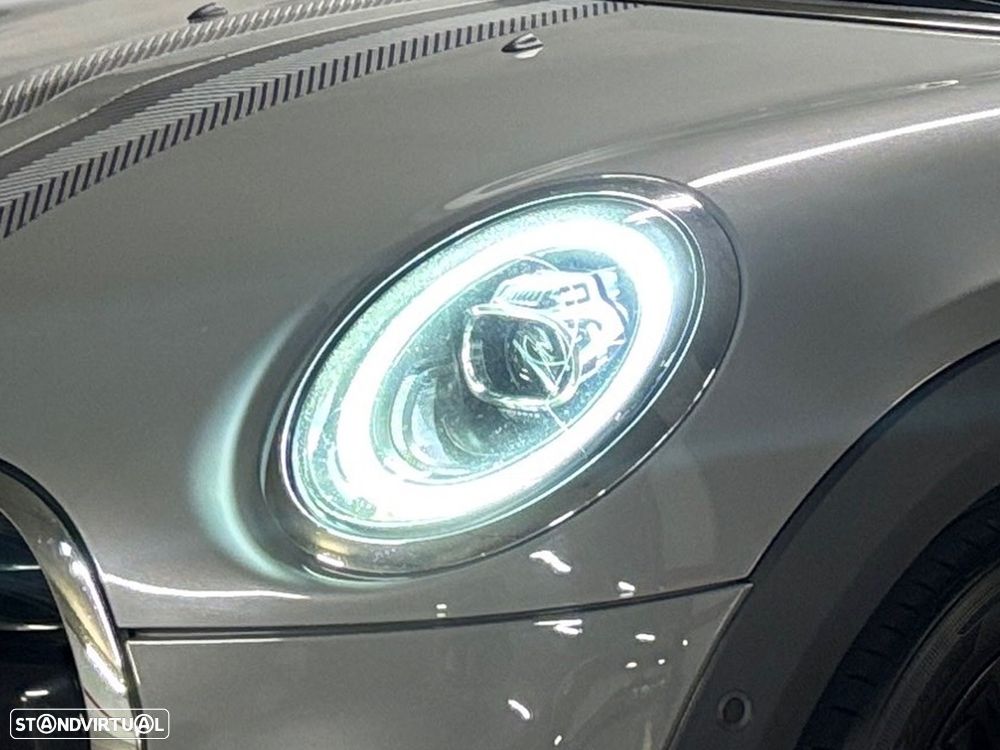 MINI 5 Portas Cooper Auto - 11