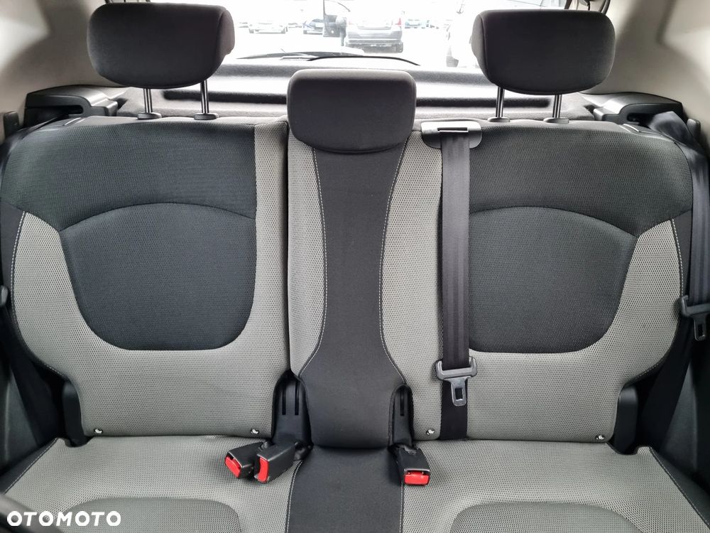 Renault Captur 0.9 Energy TCe Life EU6 - 16