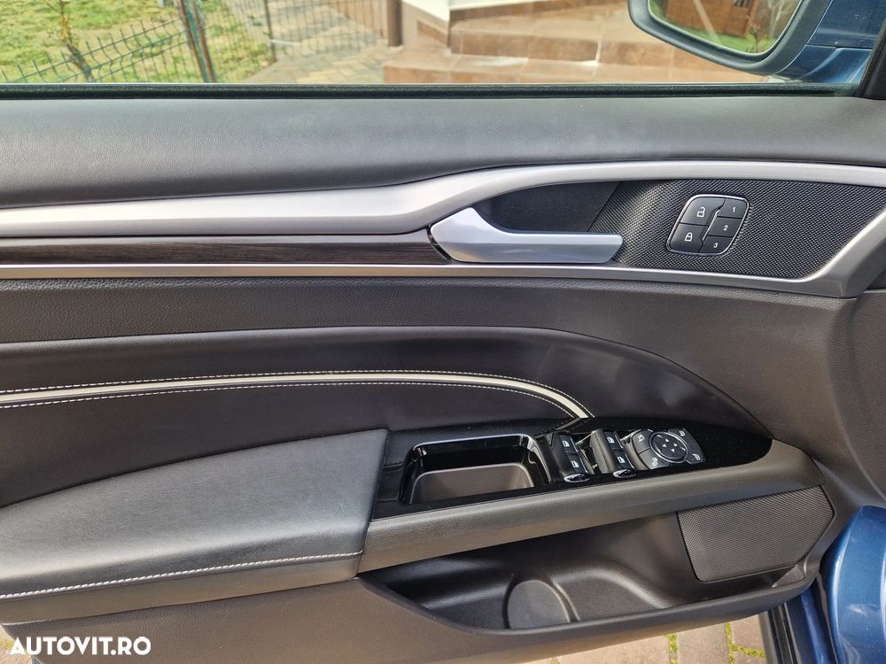 Ford Mondeo 2.0 TDCi Aut. AWD Vignale - 18
