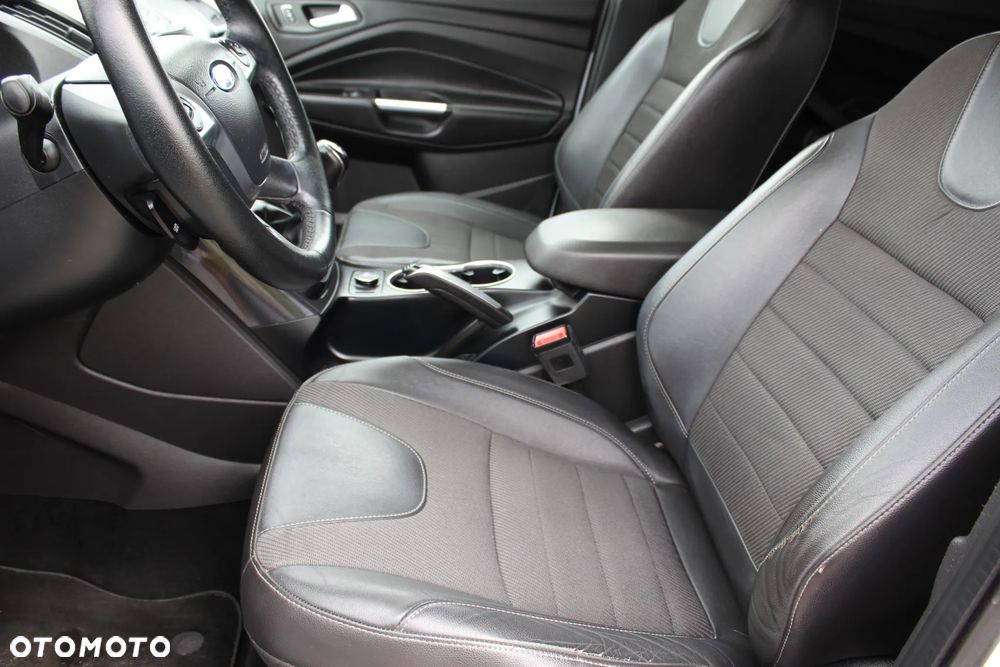 Ford Kuga 2.0 TDCi 2x4 Trend - 12