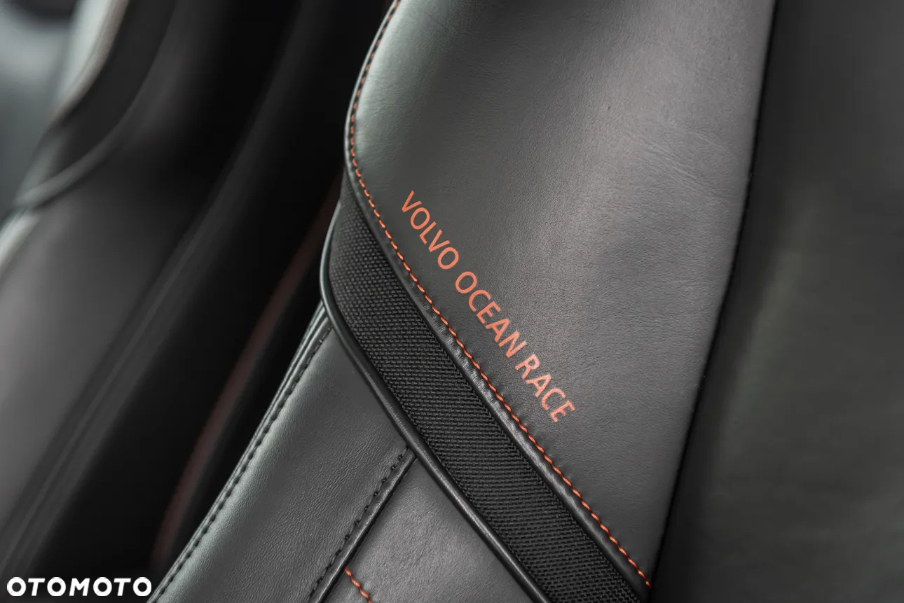 Volvo XC 60 D4 Drive-E Ocean Race - 19