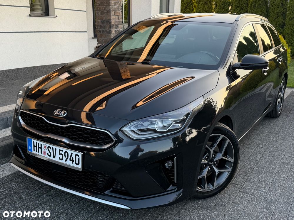 Kia Ceed 1.6 CRDi 136 ISG GT Line - 10