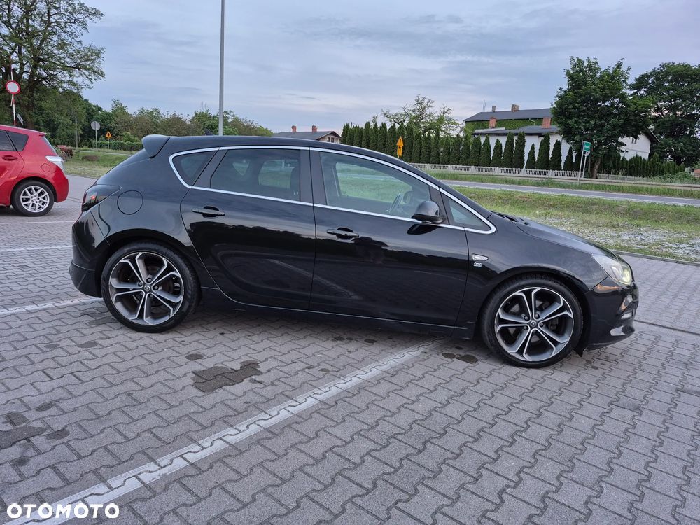Opel Astra 2.0 CDTI DPF BiTurbo ecoFLEX Start/Stop - 11