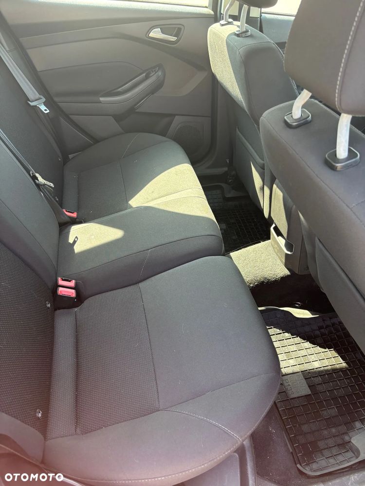 Ford Focus 1.5 EcoBoost Trend ASS - 15