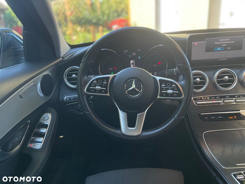 Mercedes-Benz Klasa C 220 d T 9G-TRONIC AMG Line - 12