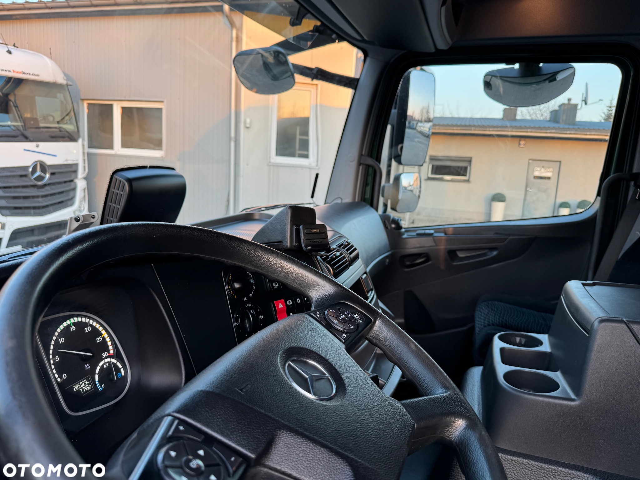 Mercedes-Benz ATEGO - 31