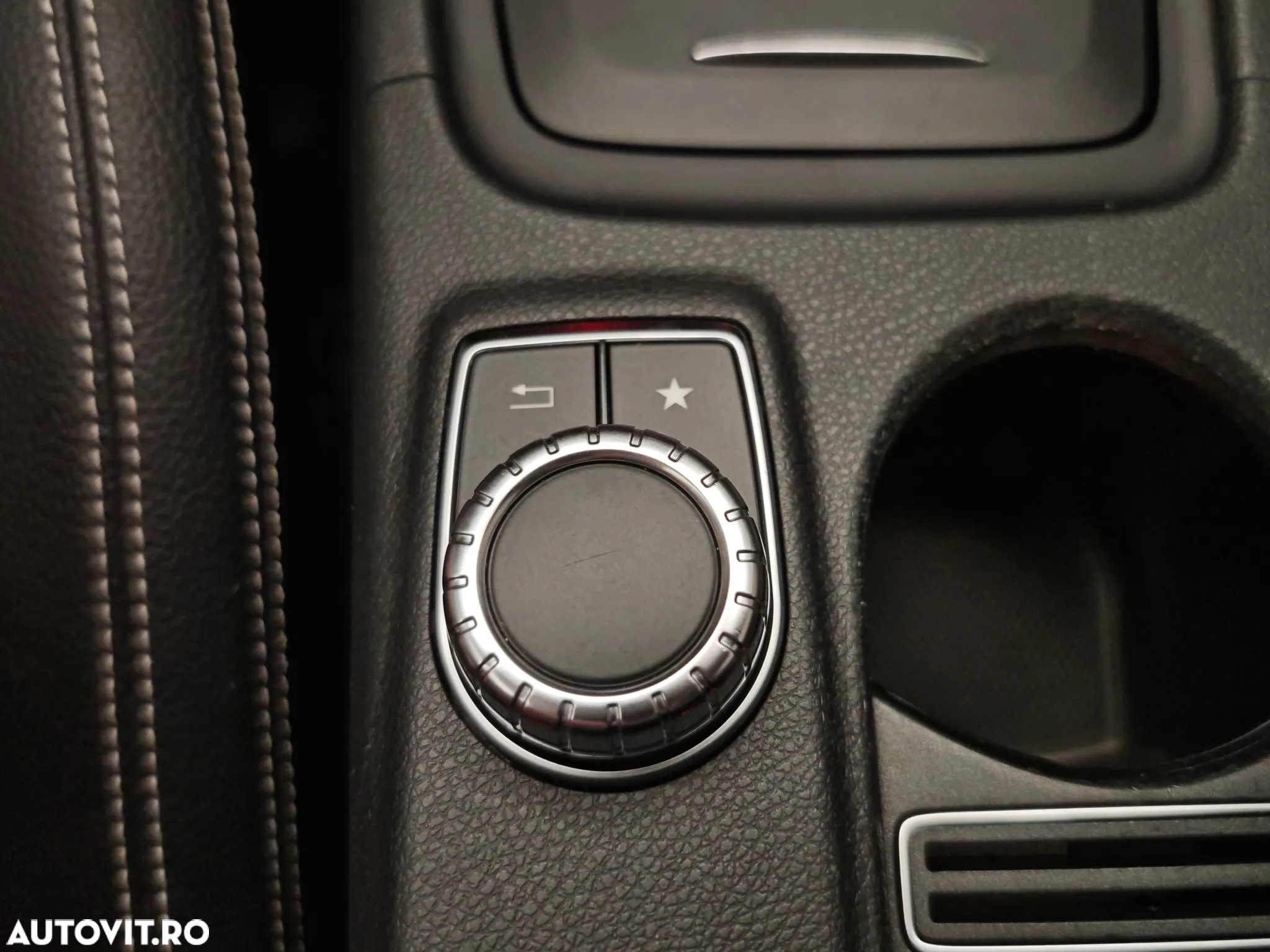 Mercedes-Benz GLA 200 d 4MATIC Aut. - 20