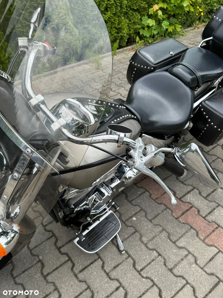 Honda VTX - 22