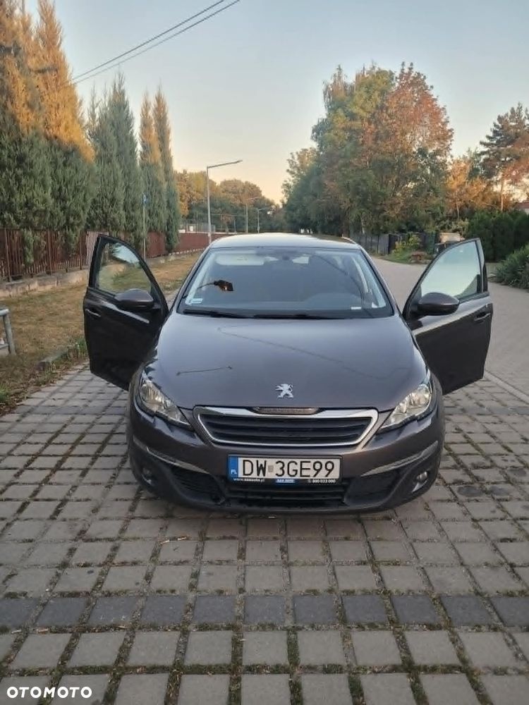 Peugeot 308 1.6 e-HDi Allure S&S - 6