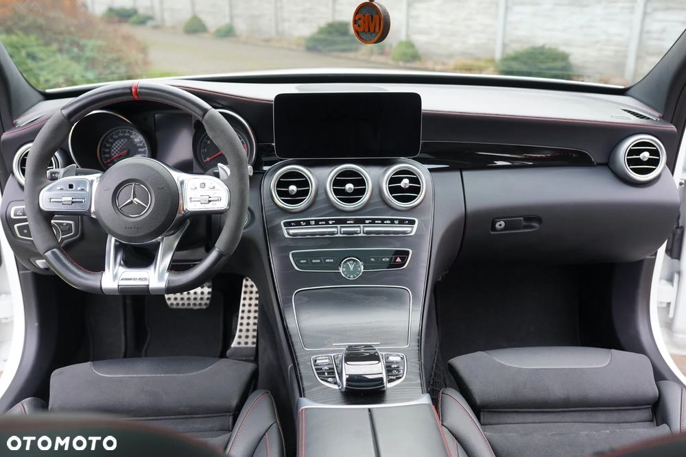 Mercedes-Benz Klasa C AMG 43 4Matic 9G-TRONIC - 34