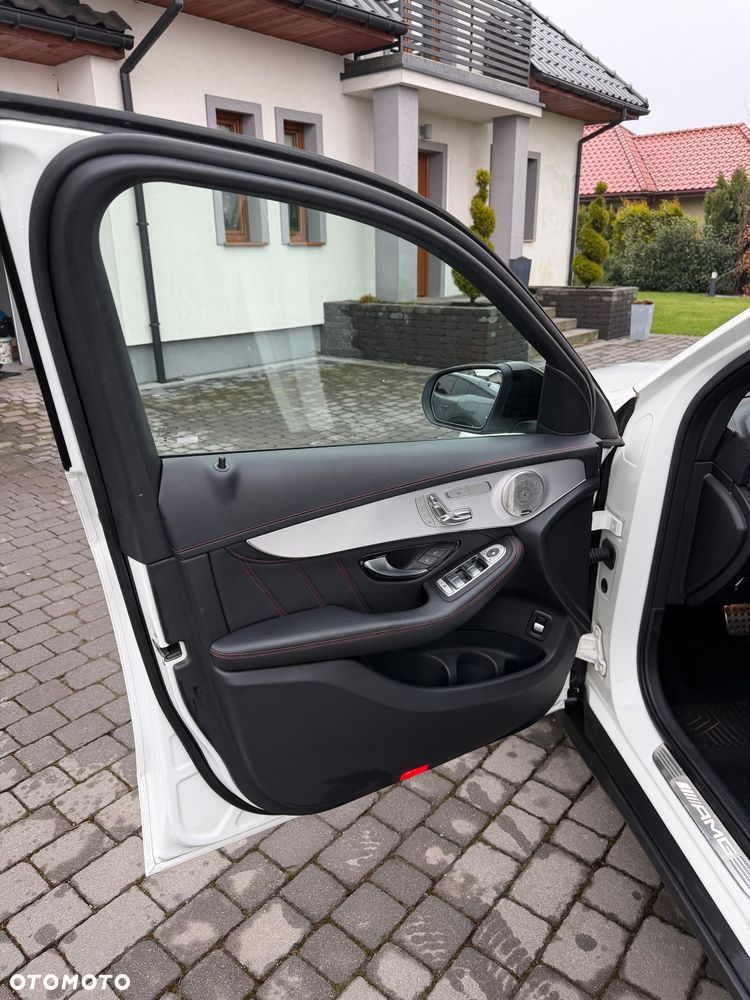 Mercedes-Benz GLC - 18