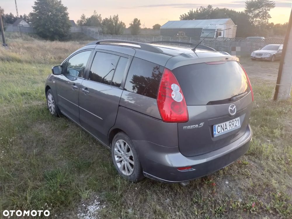 Mazda 5 - 7