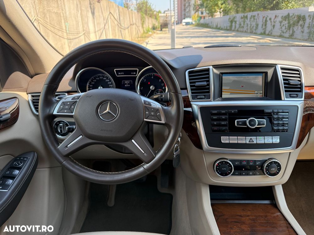 Mercedes-Benz ML - 28
