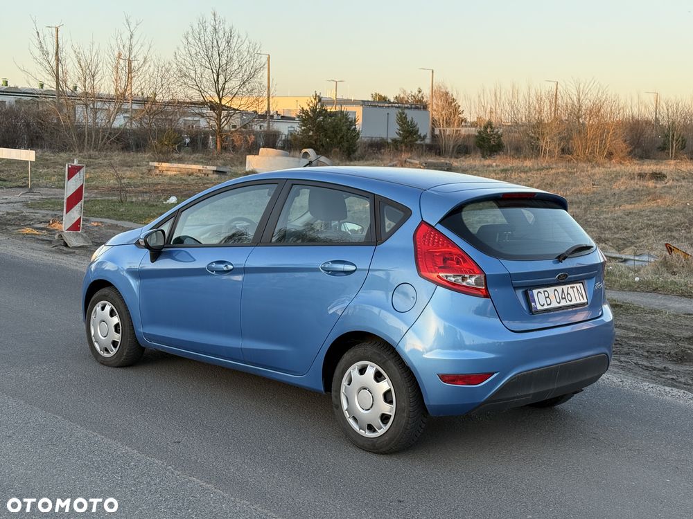 Ford Fiesta - 4